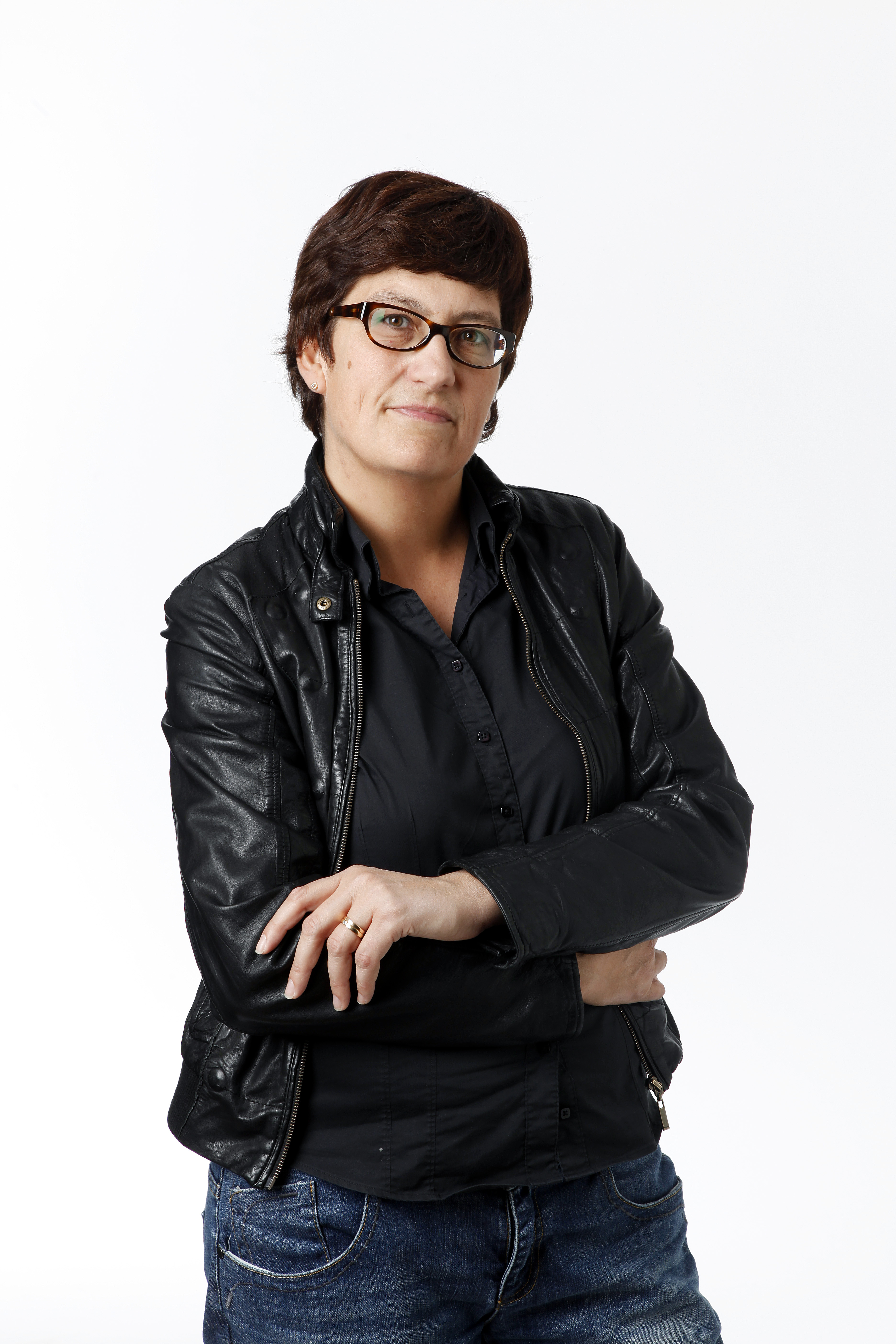 Helle Klein, byline, stående